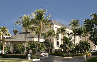 Hampton Inn Naples Central